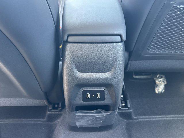new 2025 Hyundai Venue car, priced at $25,610