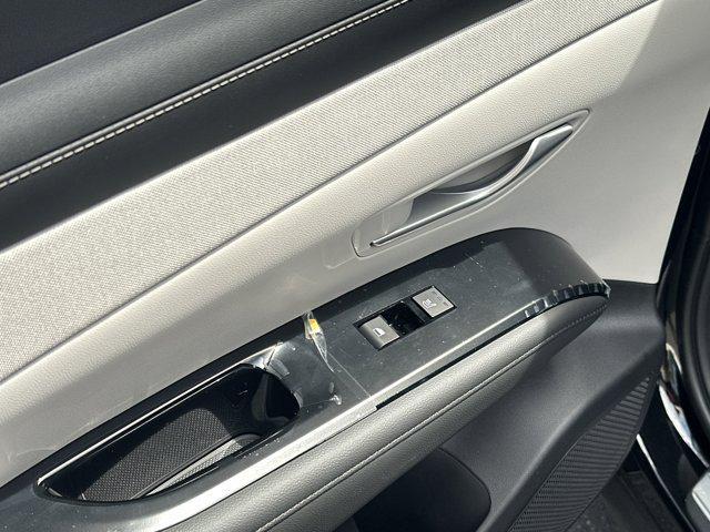 new 2025 Hyundai Tucson car, priced at $40,680