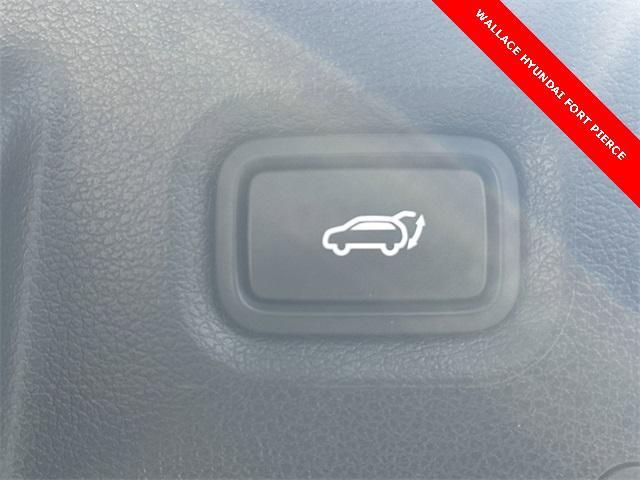 used 2023 Hyundai Santa Fe car, priced at $25,985