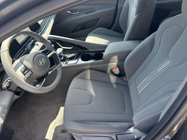 new 2025 Hyundai Elantra car, priced at $27,585