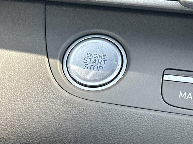 new 2025 Hyundai Elantra car, priced at $27,585