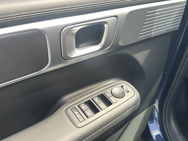 new 2025 Hyundai Santa Fe car, priced at $40,745
