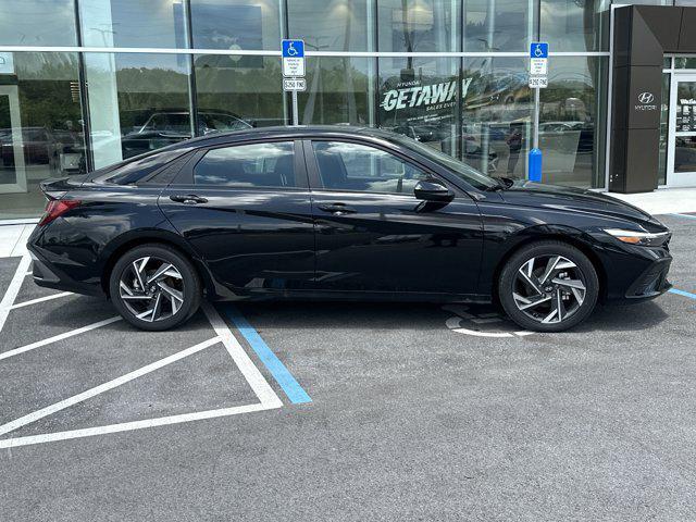 new 2025 Hyundai Elantra car, priced at $25,065