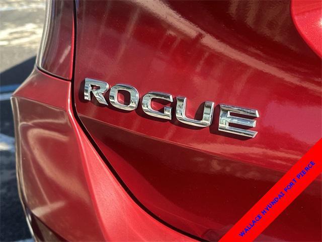 used 2017 Nissan Rogue car, priced at $13,985