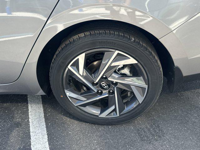 new 2025 Hyundai Elantra car, priced at $24,885