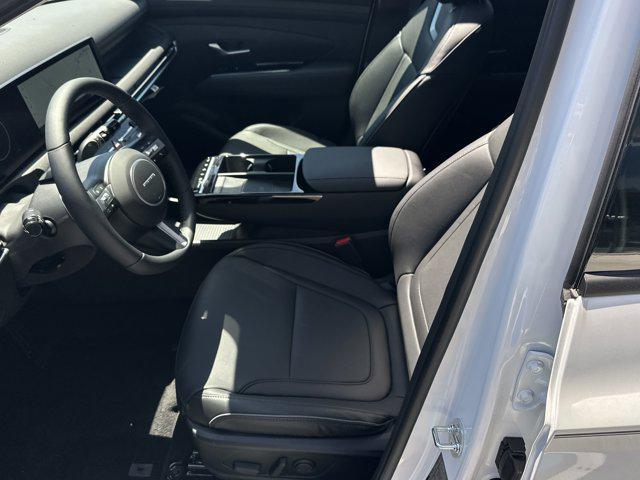 new 2025 Hyundai Tucson car, priced at $42,940