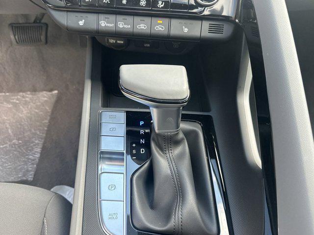 new 2025 Hyundai Elantra car, priced at $27,490