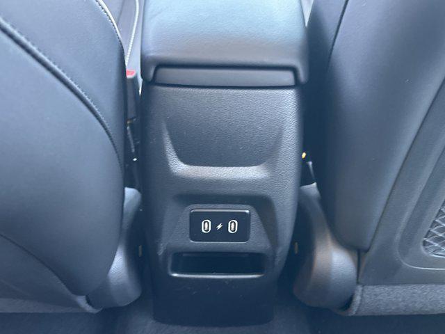 new 2025 Hyundai Venue car, priced at $24,335