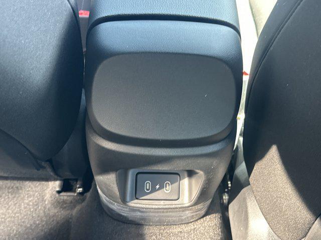 new 2025 Hyundai Elantra car, priced at $25,385