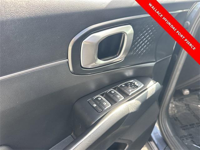 used 2022 Kia Sorento car, priced at $16,795