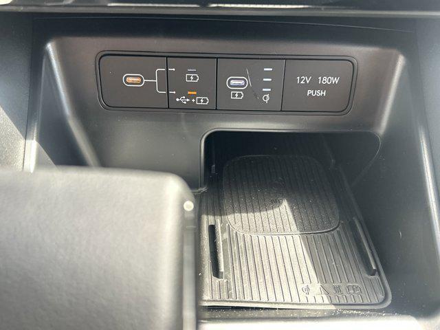 new 2025 Hyundai Tucson car, priced at $33,225