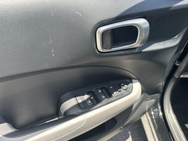 new 2025 Hyundai Venue car, priced at $24,270