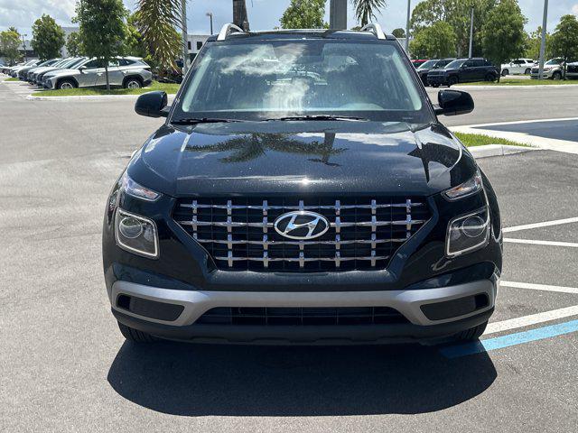 new 2025 Hyundai Venue car, priced at $24,270