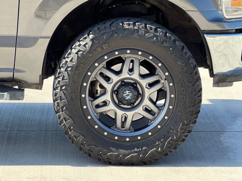 used 2019 Ford F-150 car, priced at $27,995