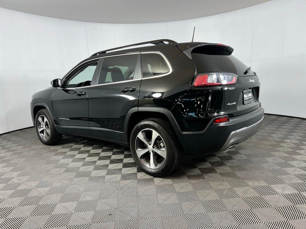 used 2022 Jeep Cherokee car, priced at $26,373
