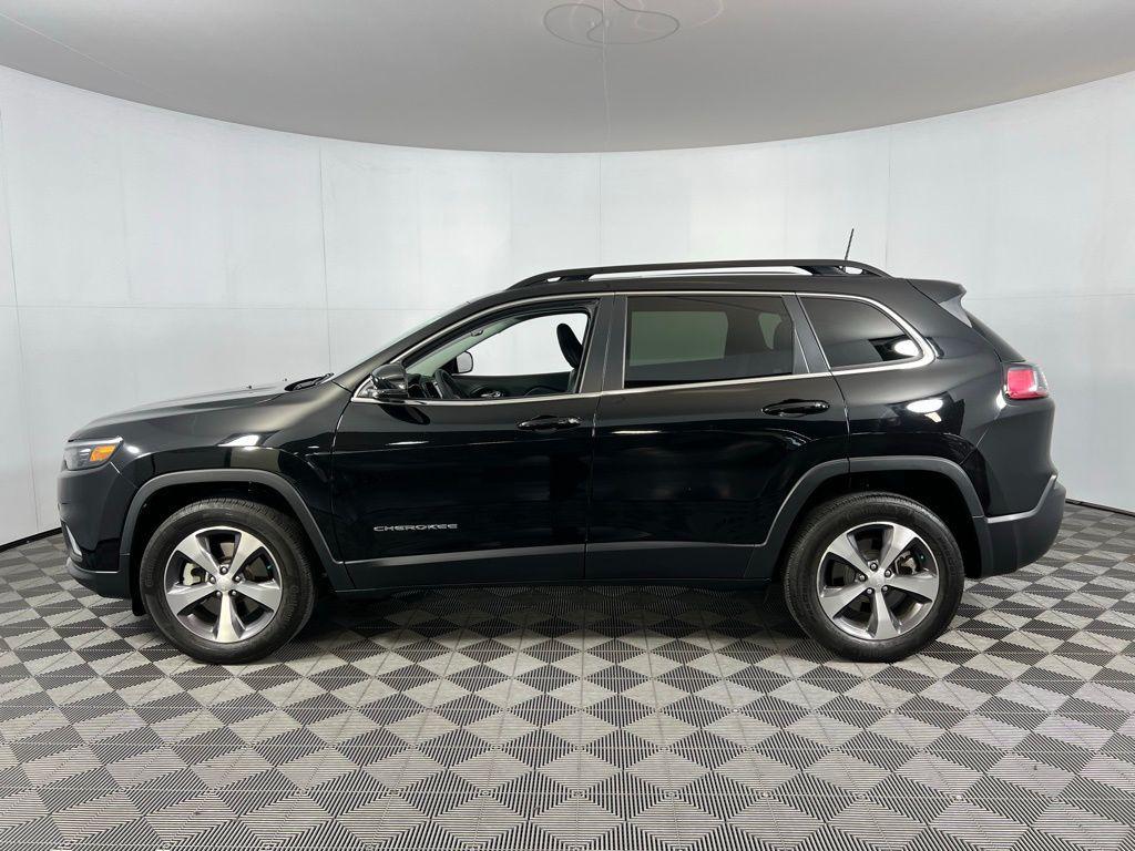 used 2022 Jeep Cherokee car, priced at $26,373