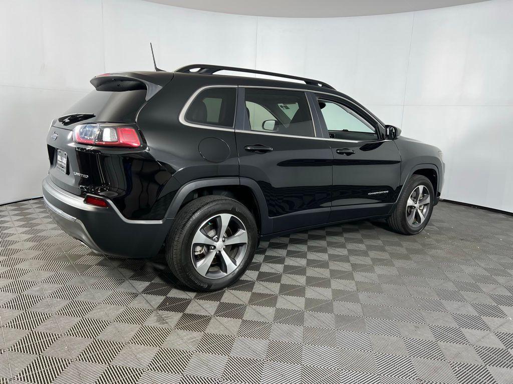 used 2022 Jeep Cherokee car, priced at $26,373