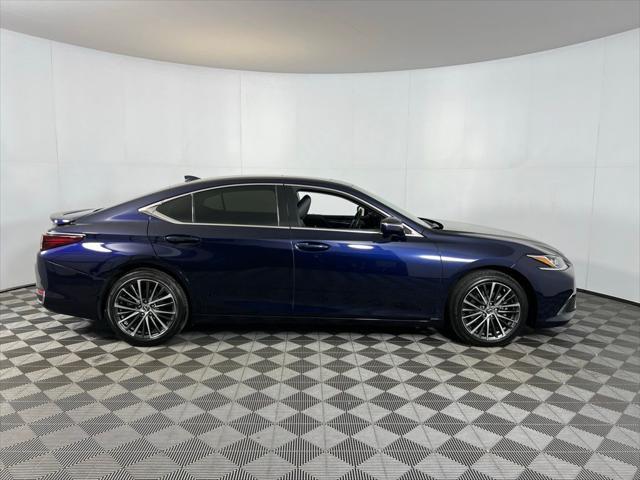 used 2023 Lexus ES 300h car, priced at $37,973