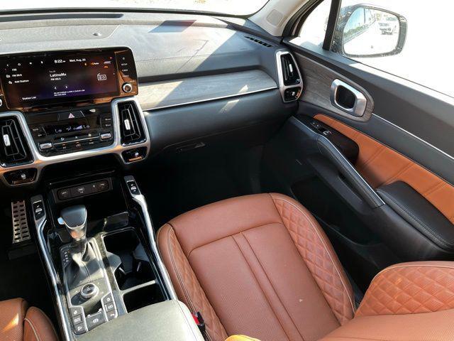 used 2023 Kia Sorento car, priced at $34,075