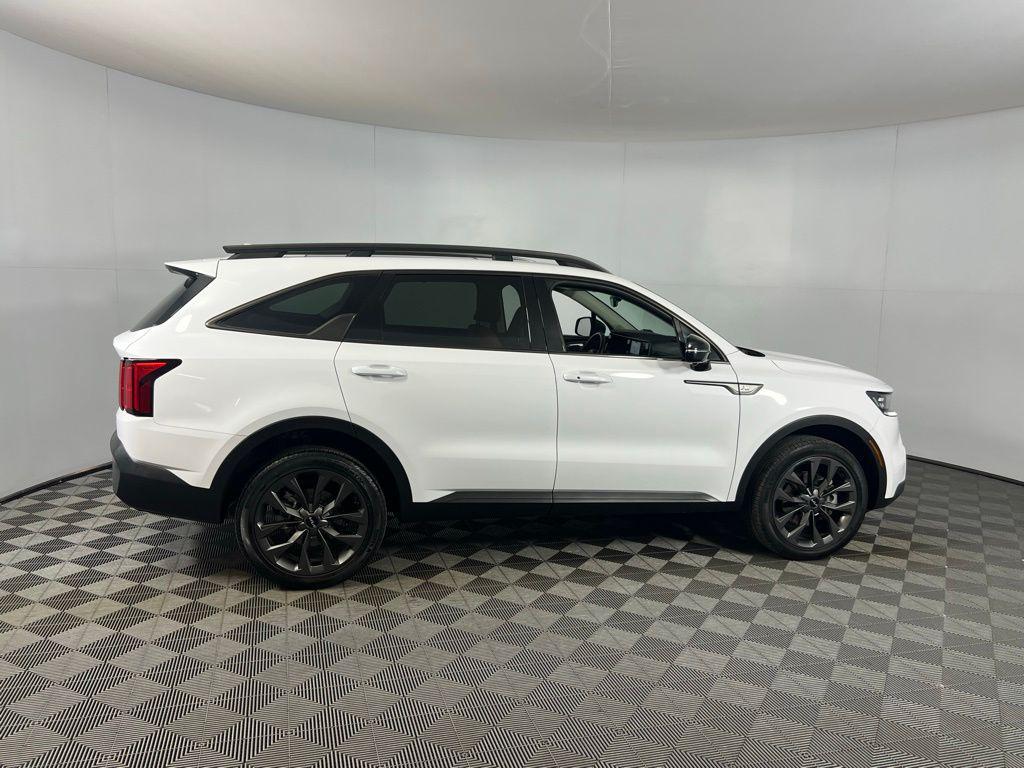 used 2023 Kia Sorento car, priced at $32,975