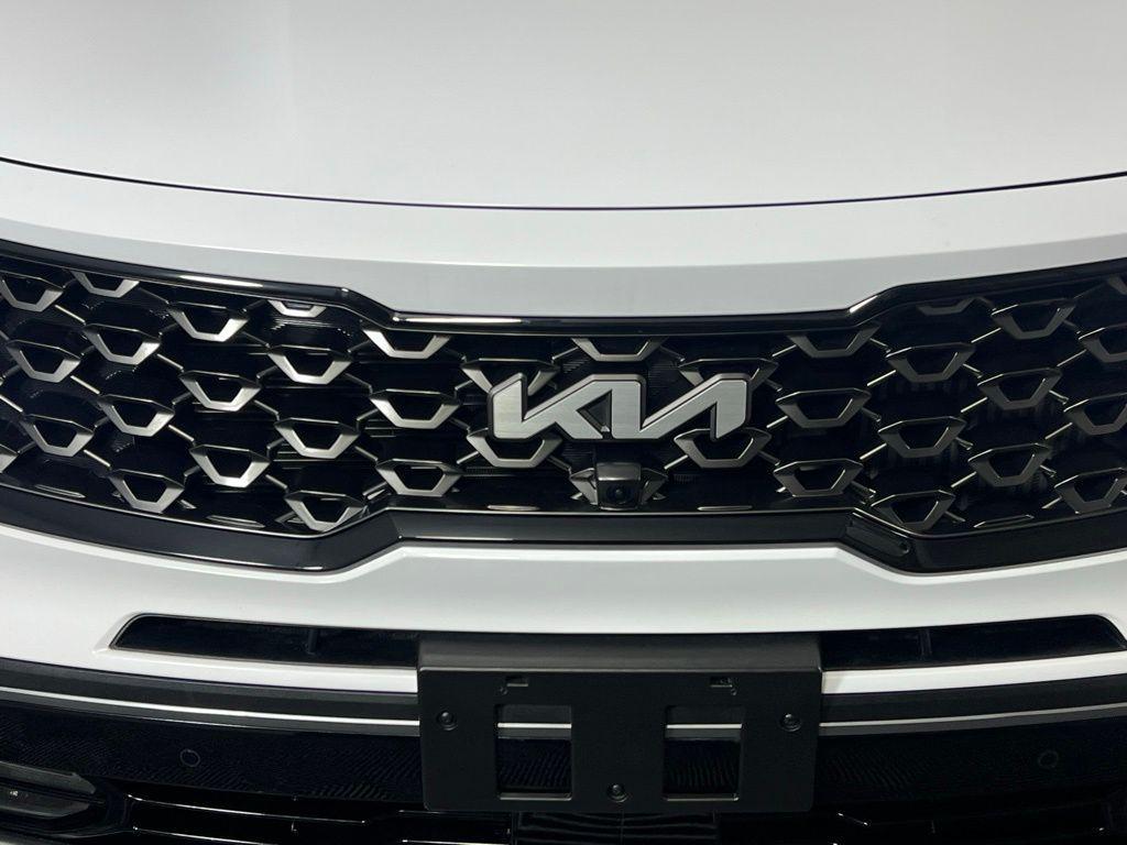 used 2023 Kia Sorento car, priced at $32,975