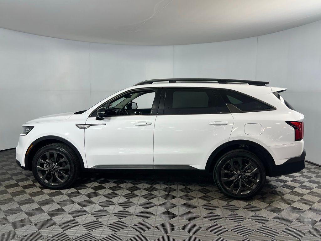 used 2023 Kia Sorento car, priced at $32,975