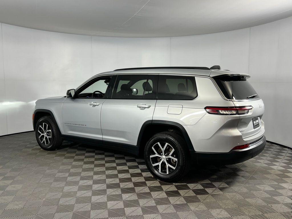 used 2024 Jeep Grand Cherokee L car, priced at $32,573