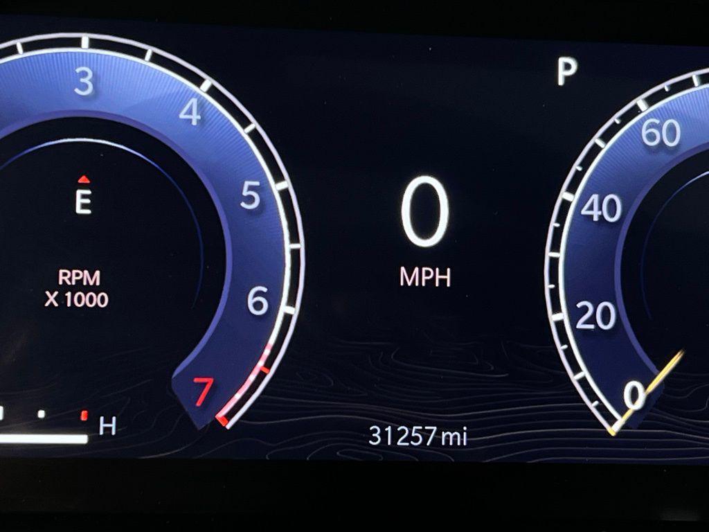 used 2024 Jeep Grand Cherokee L car, priced at $32,573