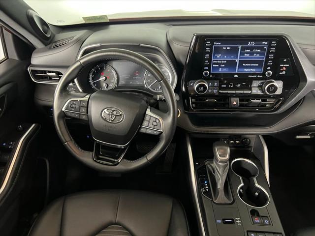 used 2021 Toyota Highlander car, priced at $36,373