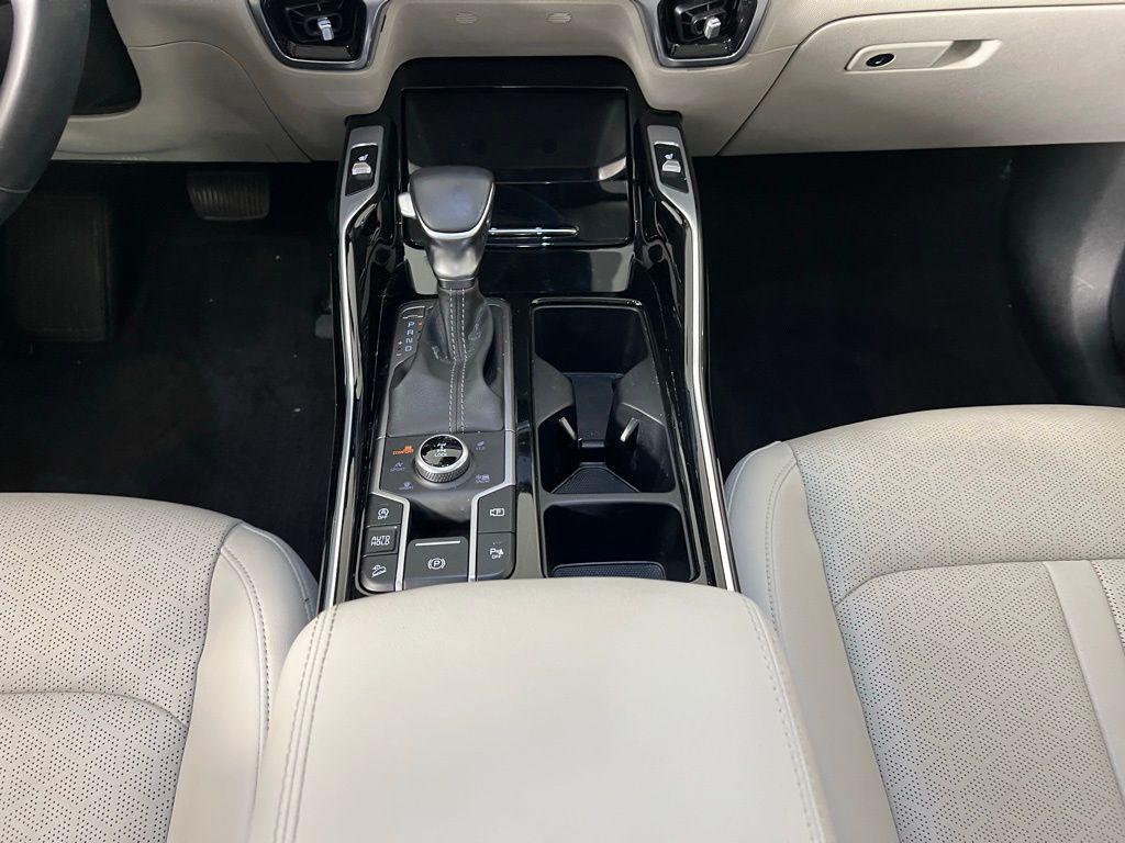 used 2023 Kia Sorento car, priced at $29,873