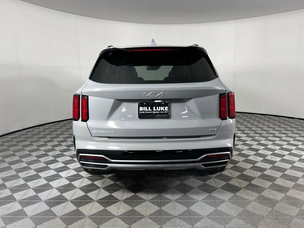 used 2023 Kia Sorento car, priced at $29,873