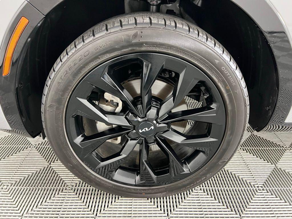 used 2023 Kia Sorento car, priced at $29,873