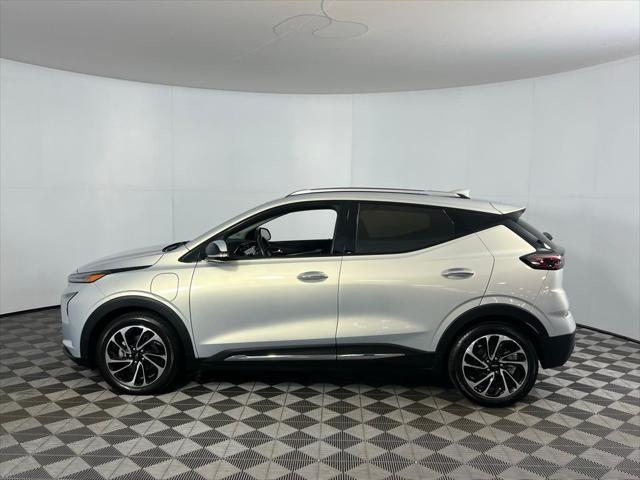 used 2022 Chevrolet Bolt EUV car, priced at $20,773