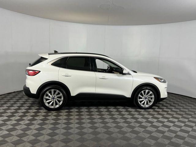 used 2022 Ford Escape car, priced at $26,273