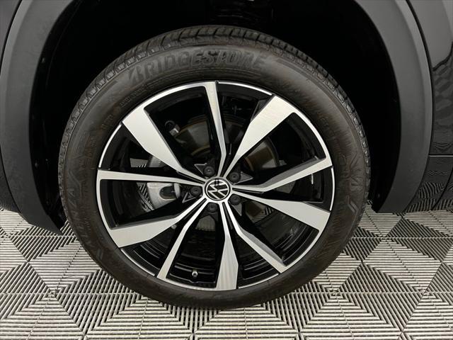 used 2024 Volkswagen Atlas car, priced at $44,475