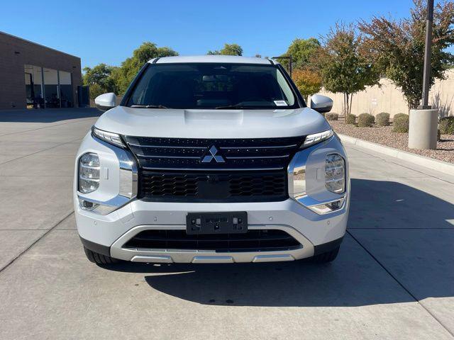 used 2024 Mitsubishi Outlander car, priced at $28,000