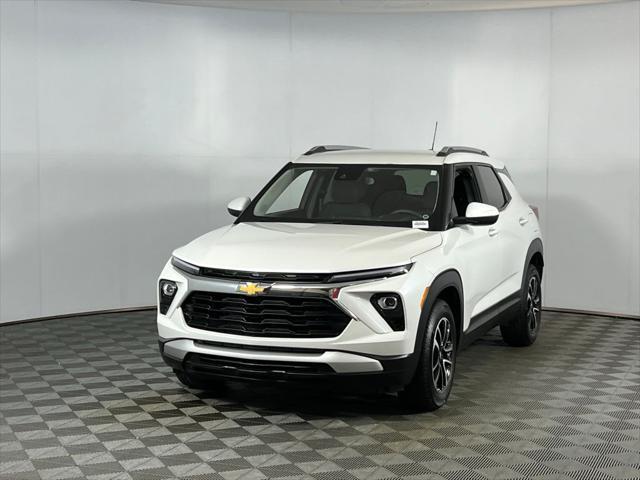 used 2024 Chevrolet TrailBlazer car, priced at $24,373