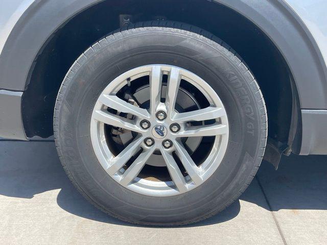 used 2024 Ford Explorer car, priced at $27,973