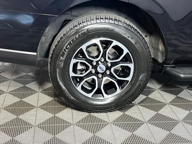 used 2024 Ford Expedition car, priced at $48,073
