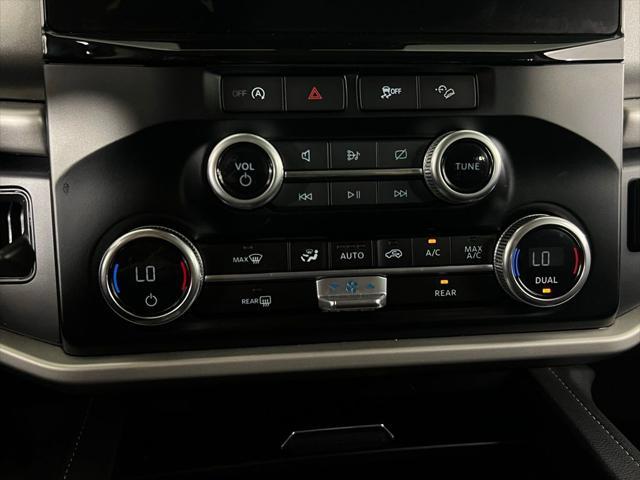 used 2024 Ford Expedition car, priced at $48,073