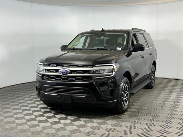 used 2024 Ford Expedition car, priced at $48,073