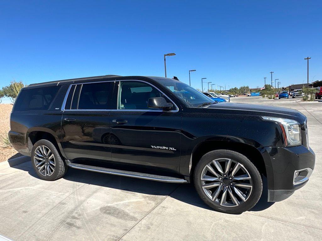 used 2020 GMC Yukon XL car, priced at $28,673