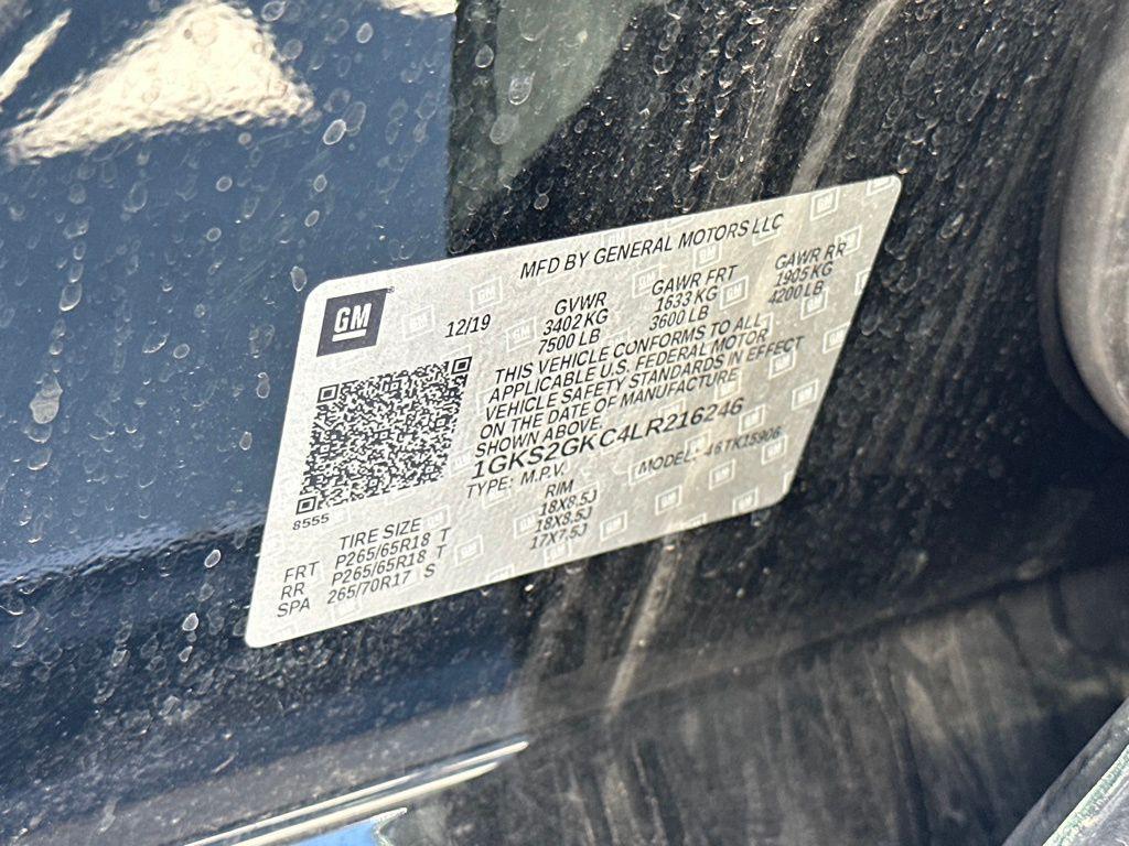 used 2020 GMC Yukon XL car, priced at $28,673