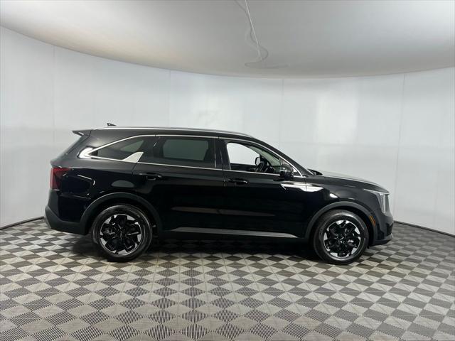 used 2024 Kia Sorento car, priced at $30,973