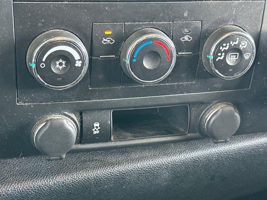 used 2013 Chevrolet Silverado 2500 car, priced at $13,995