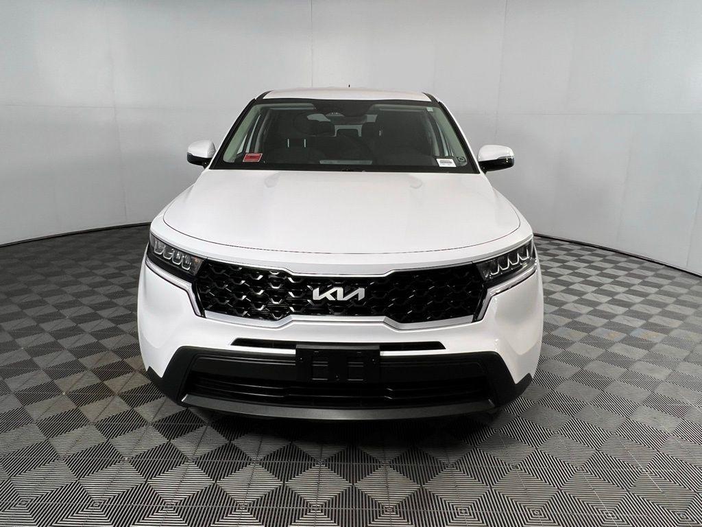 used 2023 Kia Sorento car, priced at $21,375