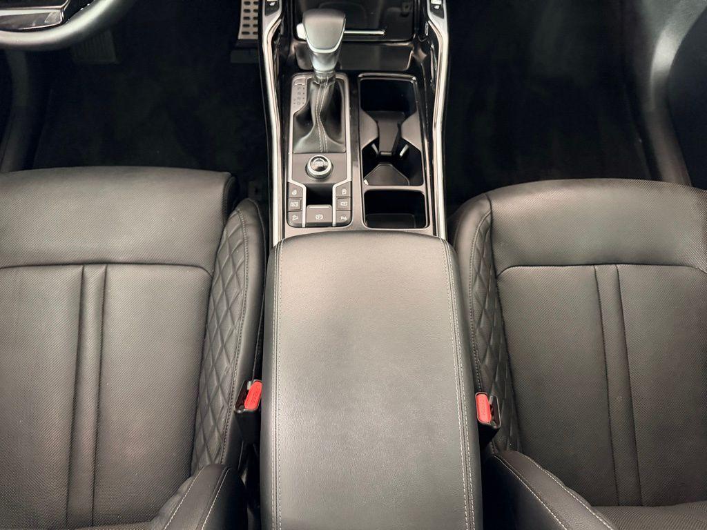 used 2022 Kia Sorento car, priced at $25,273