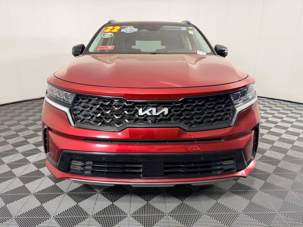 used 2022 Kia Sorento car, priced at $25,273