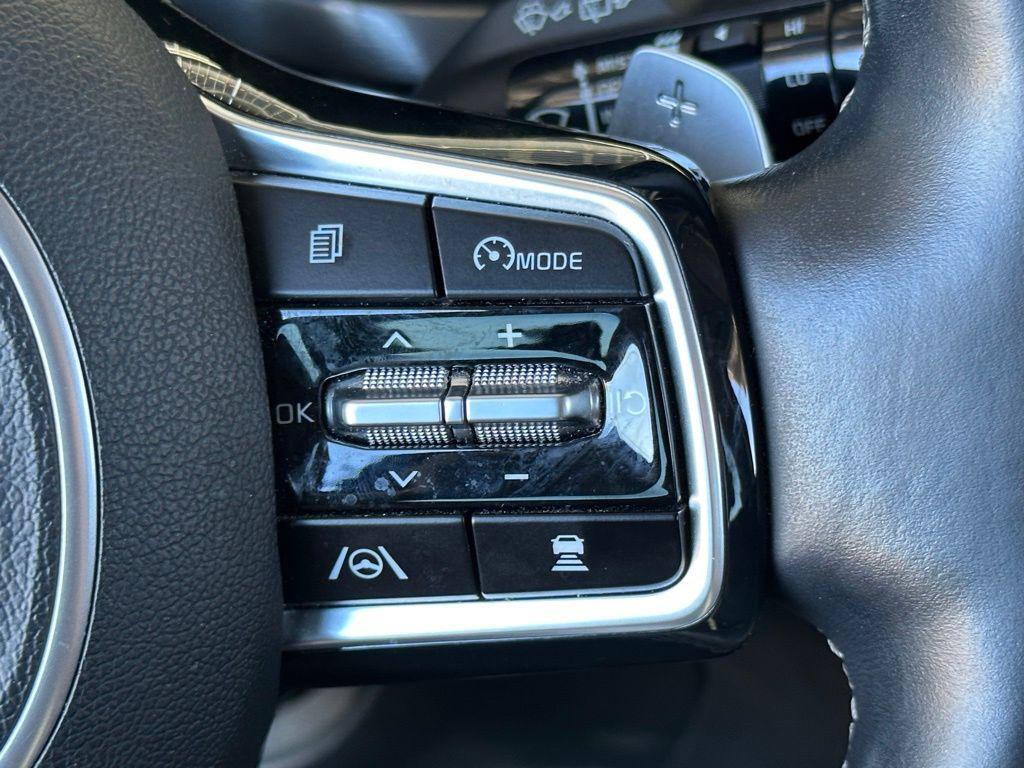 used 2022 Kia Sorento car, priced at $26,673