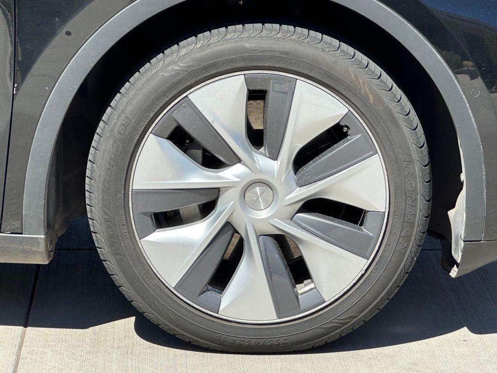 used 2021 Tesla Model Y car, priced at $28,973